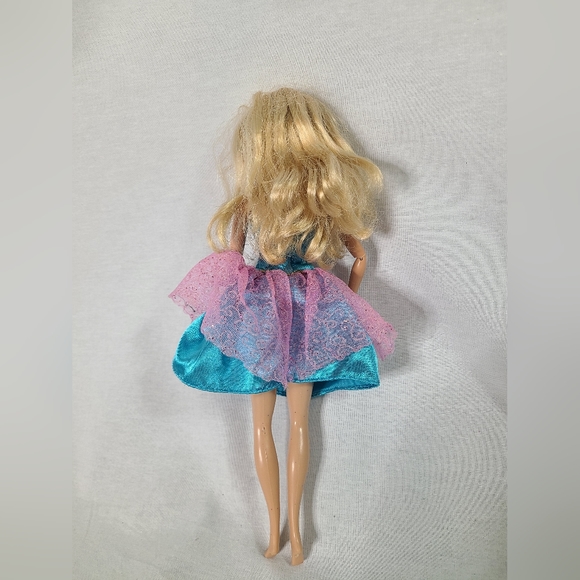 Barbie Island Princess Rosella Singing Doll - Picture 5 of 7